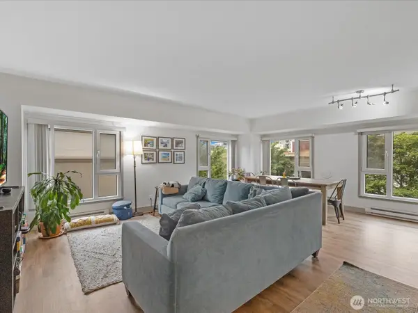 121 Vine Street #303, Seattle, WA 98121