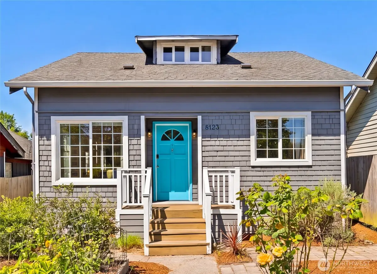 8123 49th Avenue S, Seattle, WA 98118 - #1