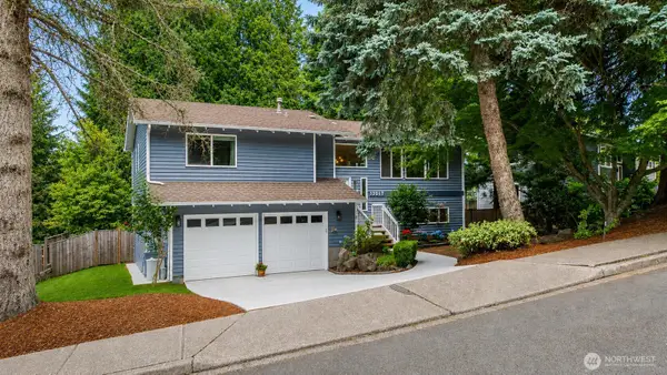 12017 106th Avenue Ne, Kirkland, WA 98034