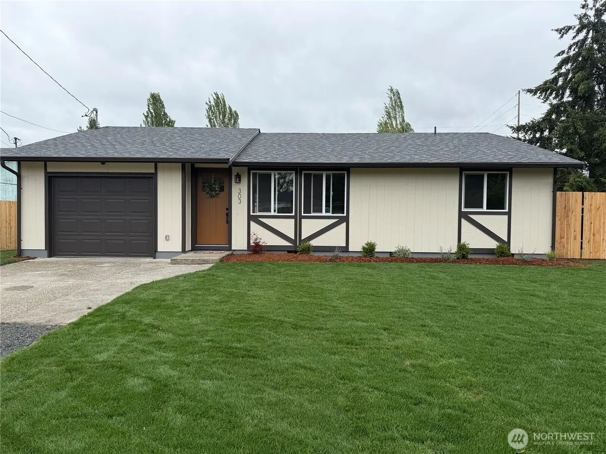 303 Railroad Street Sw, Yelm, WA 98597 - #1
