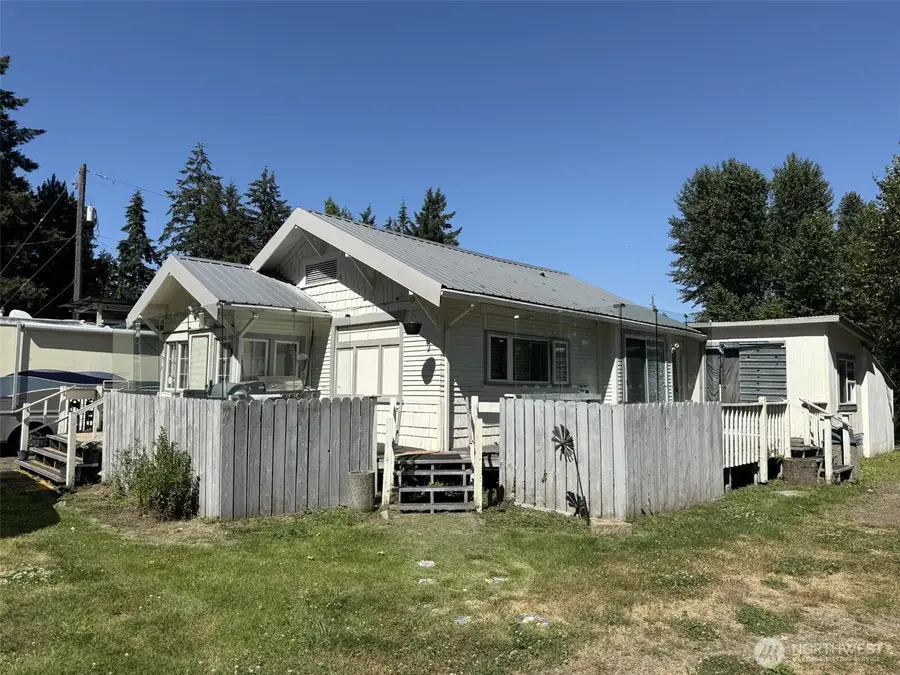9702 22nd Avenue E, Tacoma, WA 98445 - #2