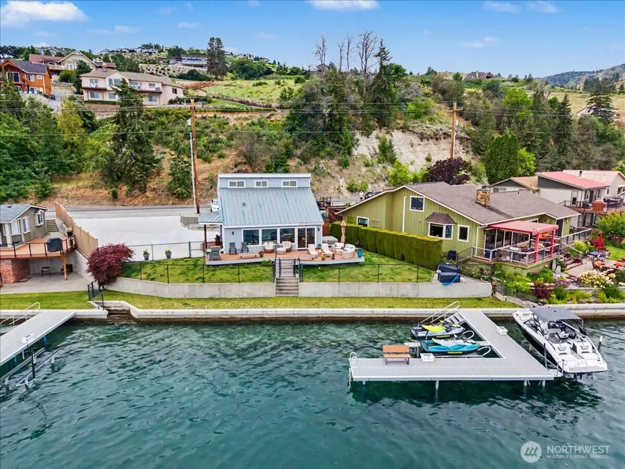 1386 S Lakeshore Road, Chelan, WA 98816 - #3
