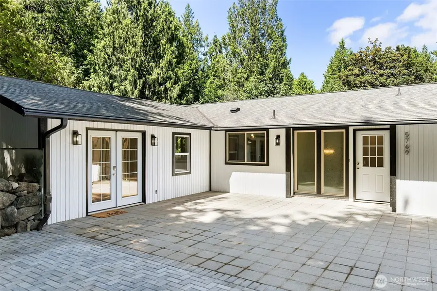 5769 Blakely Avenue Ne, Bainbridge Island, WA 98110 - #3
