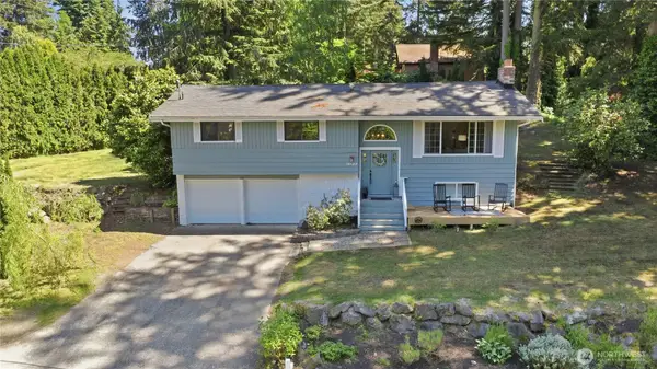 18427 Homeview Drive, Edmonds, WA 98026