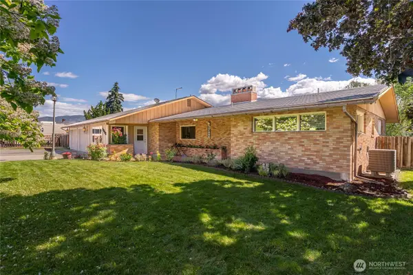 1903 Deerpath Drive, Oroville, WA 98844