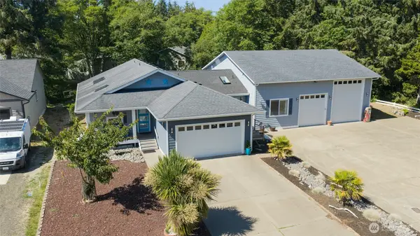 760 Plover Court Se, Ocean Shores, WA 98569