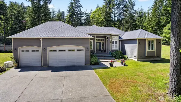 3881 Seabeck Hwy Nw, Bremerton, WA 98312