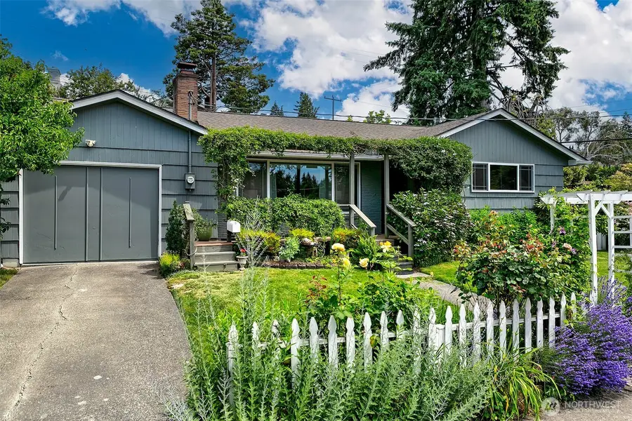 4854 47th Avenue Sw, Seattle, WA 98116 - #2