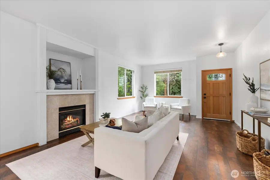 19414 77th Place Ne, Kenmore, WA 98028 - #3
