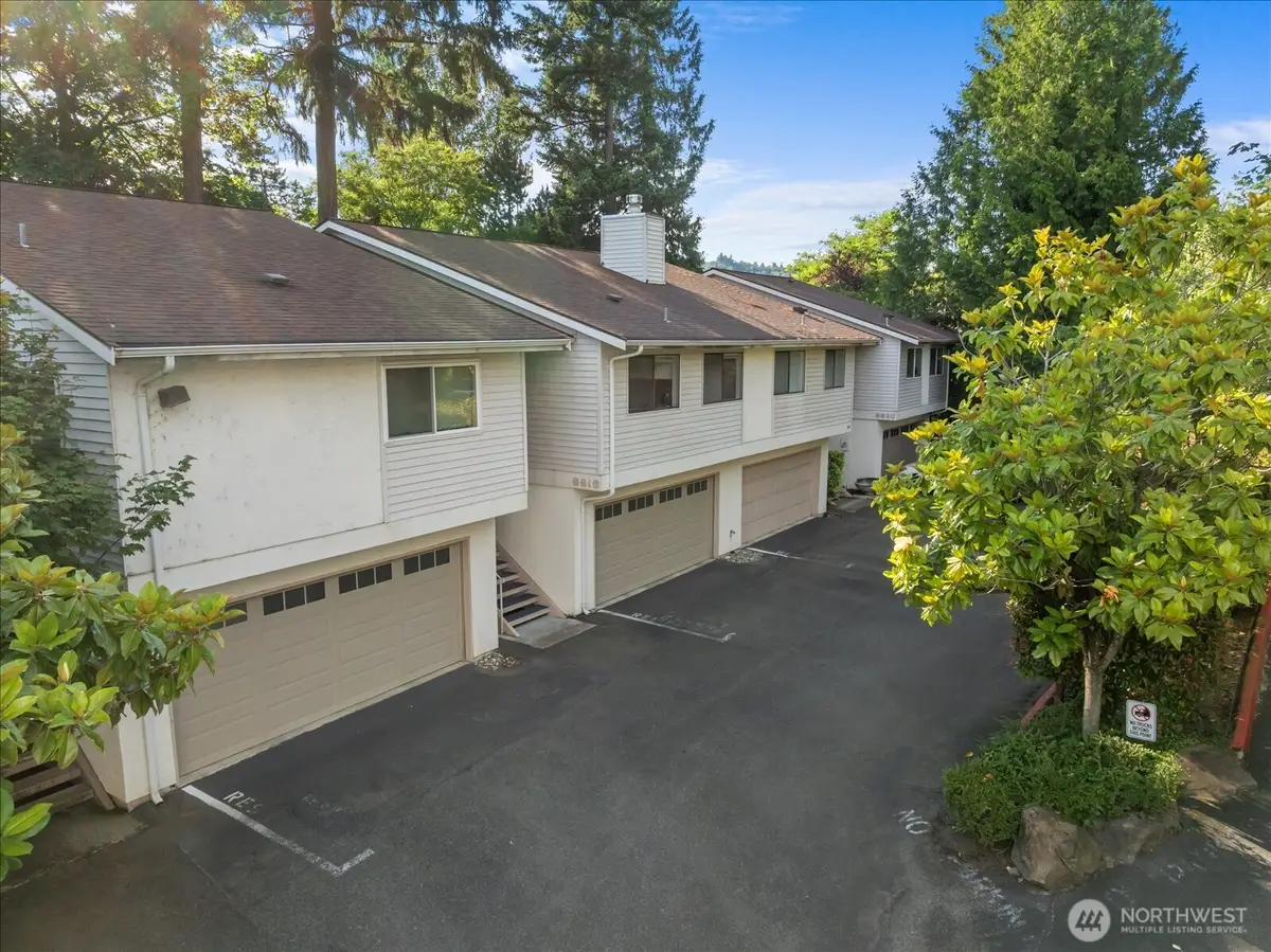 9916 NE 116th Street #202, Kirkland, WA 98034 - #1