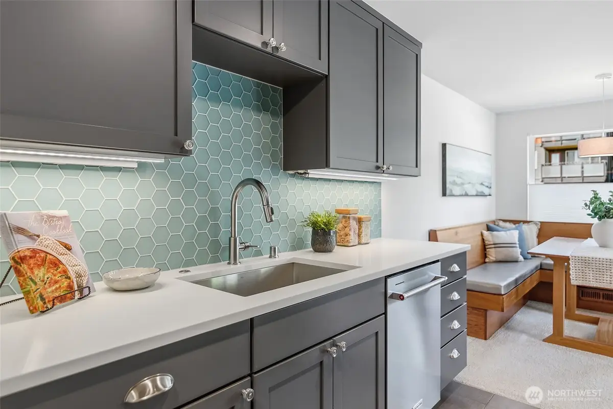 7001 Sand Point Way Ne #C308, Seattle, WA 98115 - #1