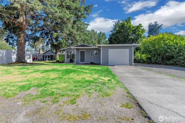 970 Johns Road E, Tacoma, WA 98445