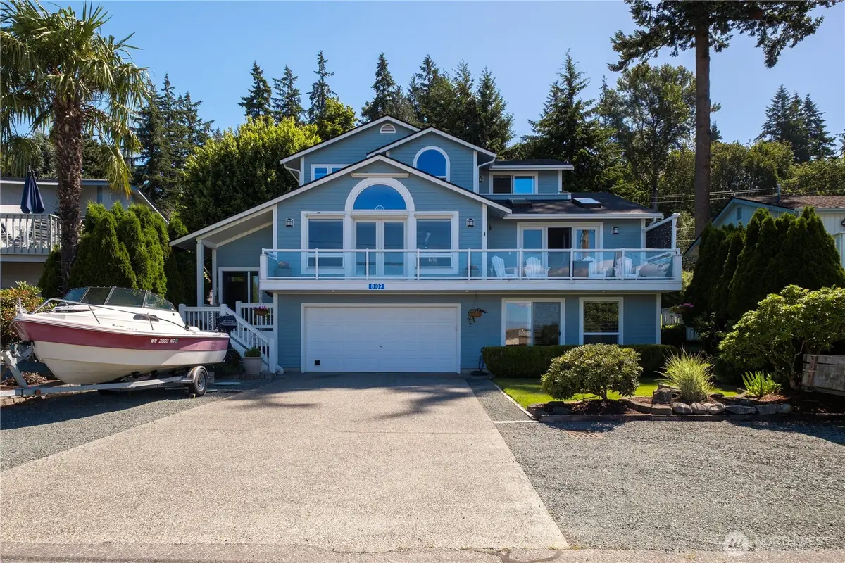 8189 Whidbey Drive, Clinton, WA 98236 - #1