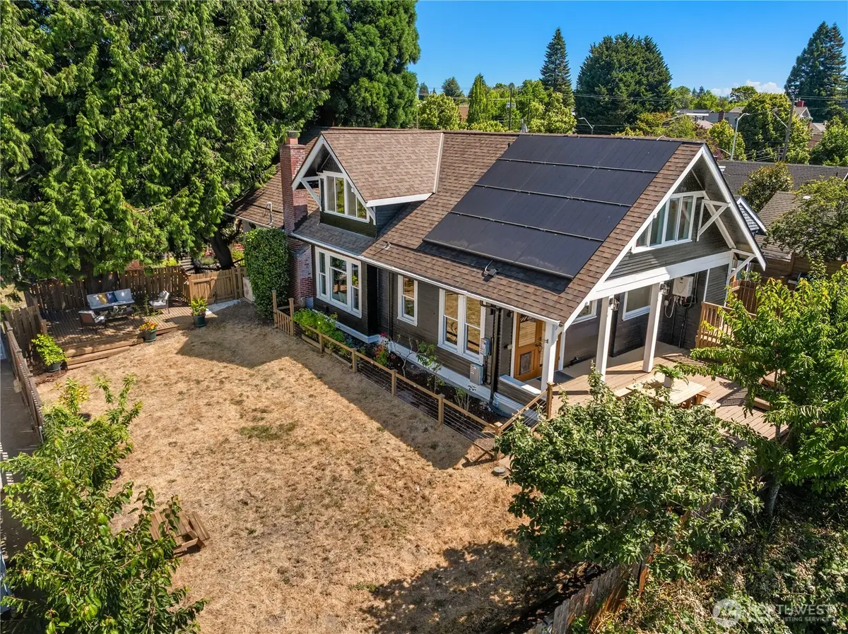 907 NE 72nd Street, Seattle, WA 98115 - #1