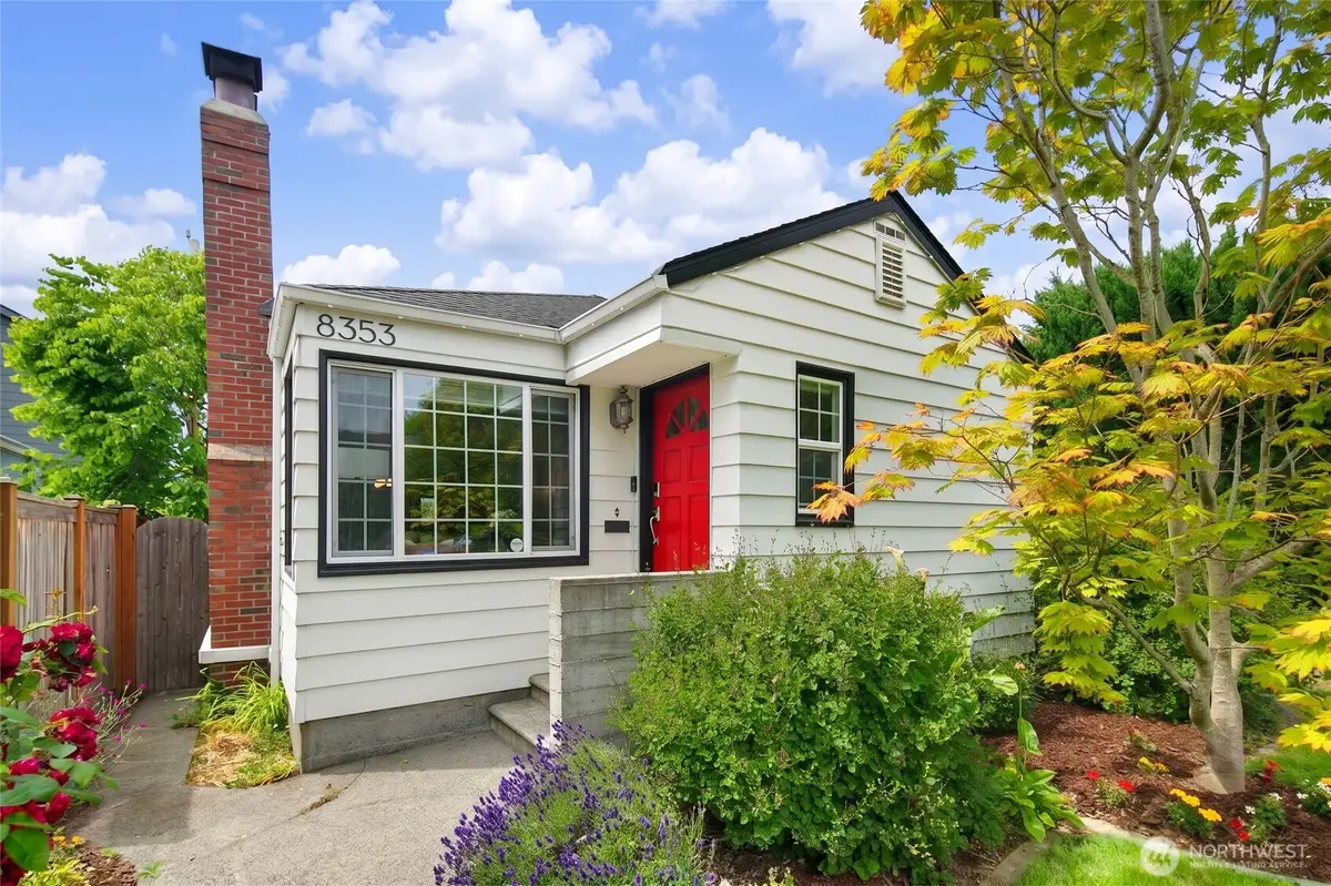 8353 20th Avenue Nw, Seattle, WA 98117 - #1