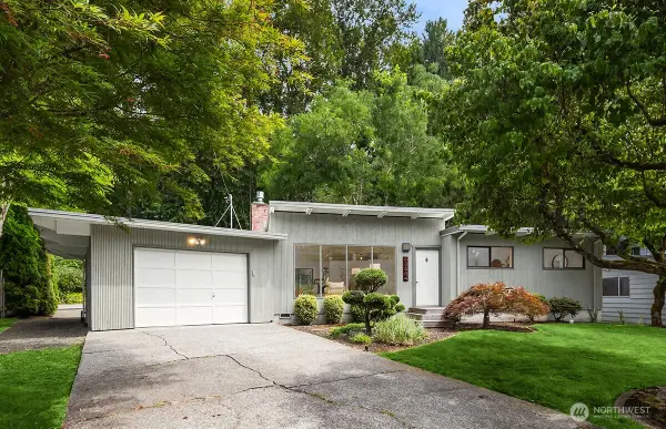 13034 105th Place Ne, Kirkland, WA 98034