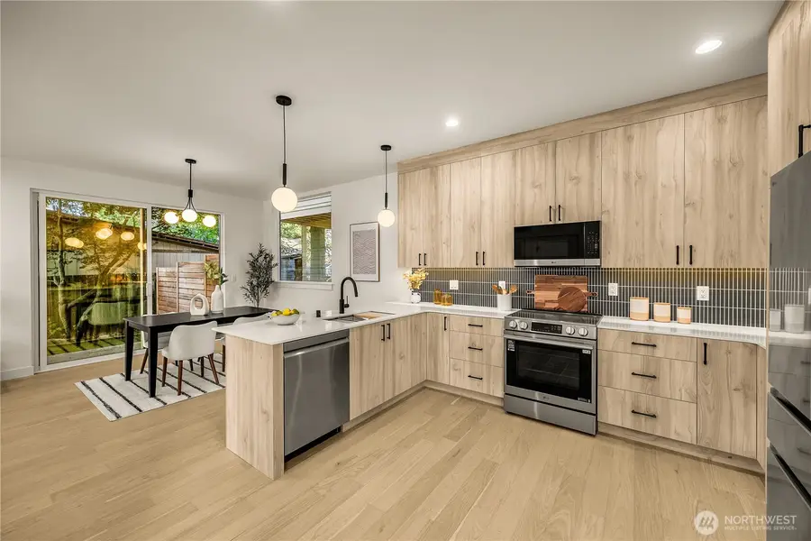 14338 Bagley Ave N, Seattle, WA 98133 - #3