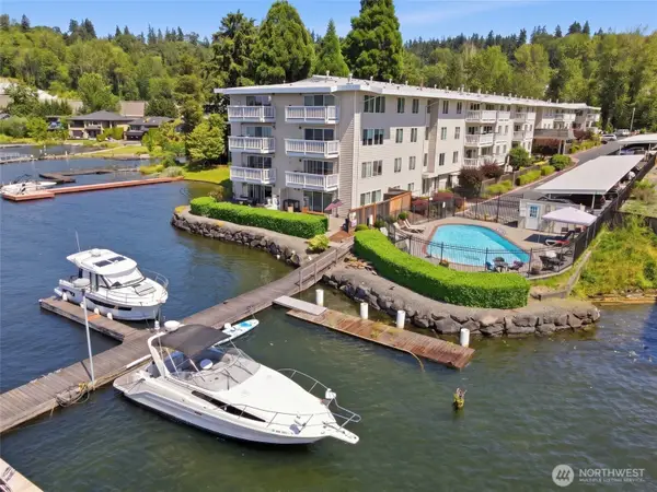 5021 Ripley Lane N #213, Renton, WA 98056