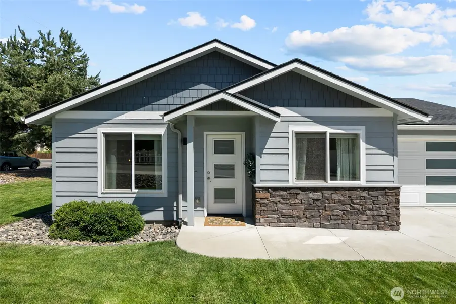 576 Sebastian Way, Wenatchee, WA 98801 - #2