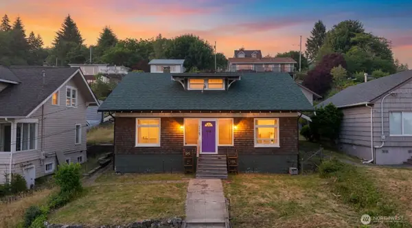 317 Sunset Drive, Hoquiam, WA 98550
