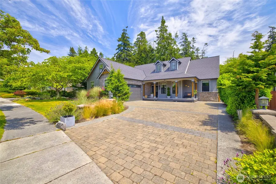 2607 Washington Boulevard, Anacortes, WA 98221 - #2