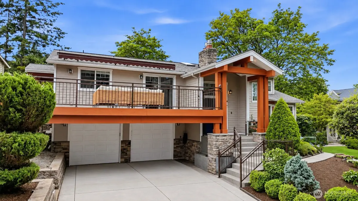 13103 SE 47th St, Bellevue, WA 98006 - #1