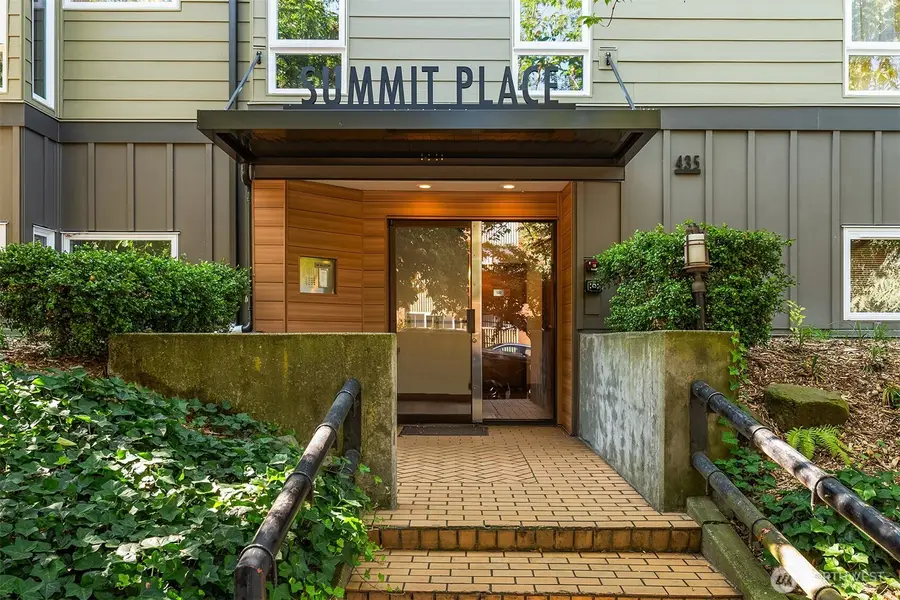 435 Summit Avenue E #203, Seattle, WA 98102 - #2