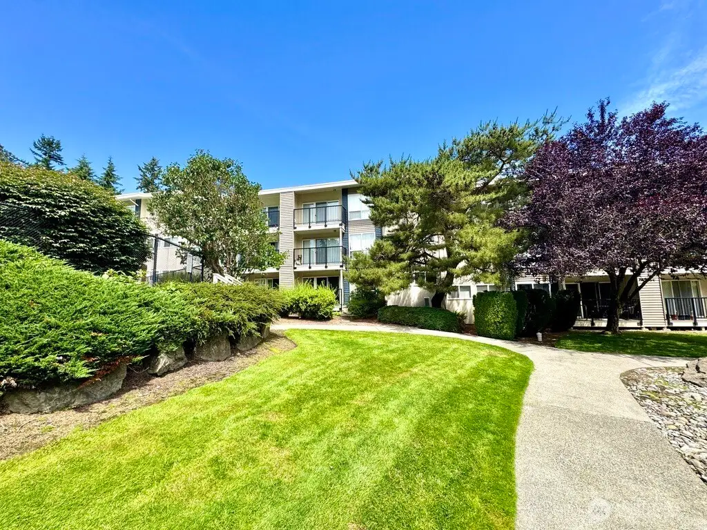 12701 NE 9th Place #D105, Bellevue, WA 98005 - #1