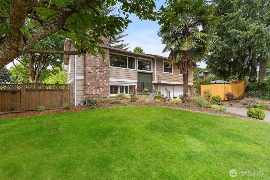 14303 102nd Avenue Ne, Kirkland, WA 98034 - #2