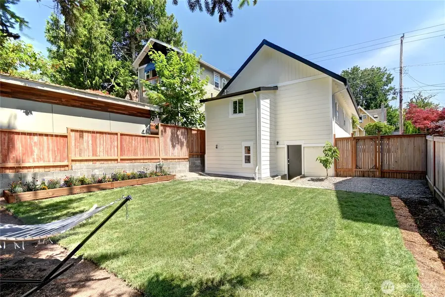 7043 17 Avenue Nw, Seattle, WA 98117 - #3