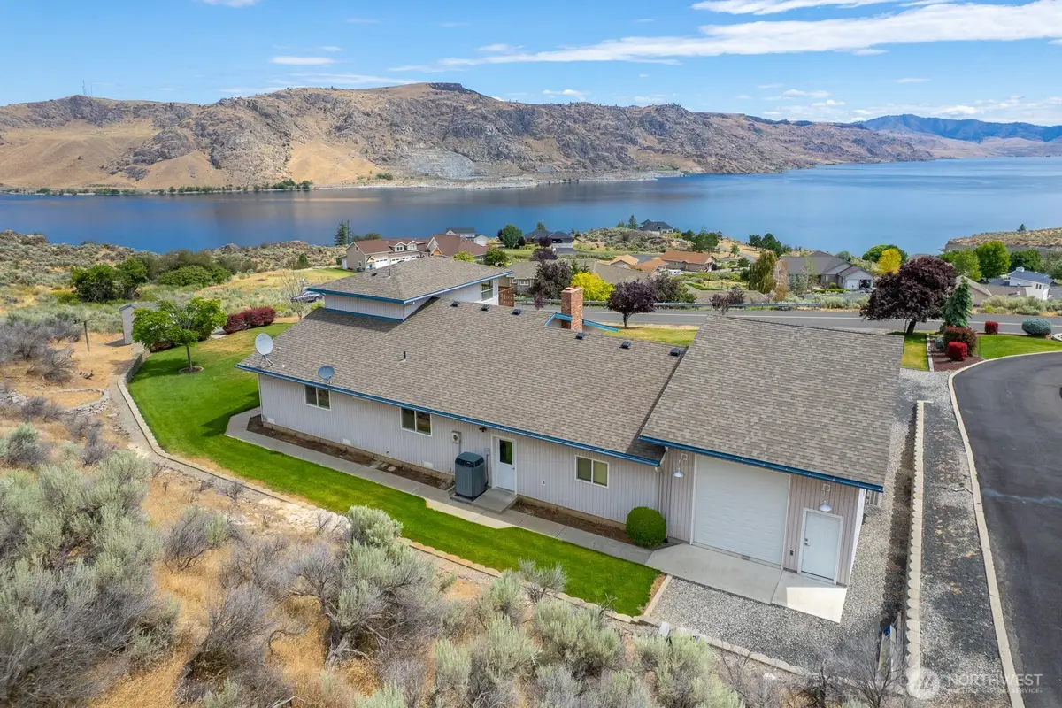 45935 Geostar Drive N, Grand Coulee, WA 99133 - #1