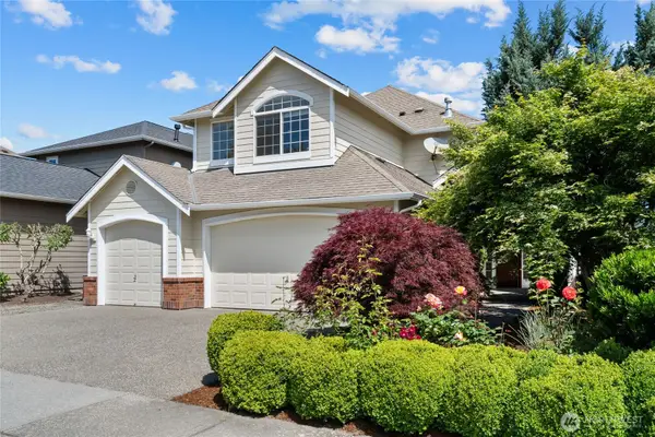 24312 E Main Drive, Sammamish, WA 98074