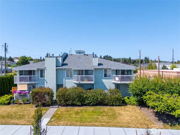 3120 R Avenue #3, Anacortes, WA 98221