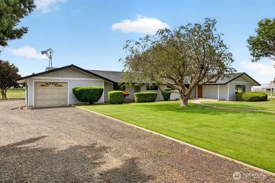 17211 Road 11 Nw, Quincy, WA 98848 - #2