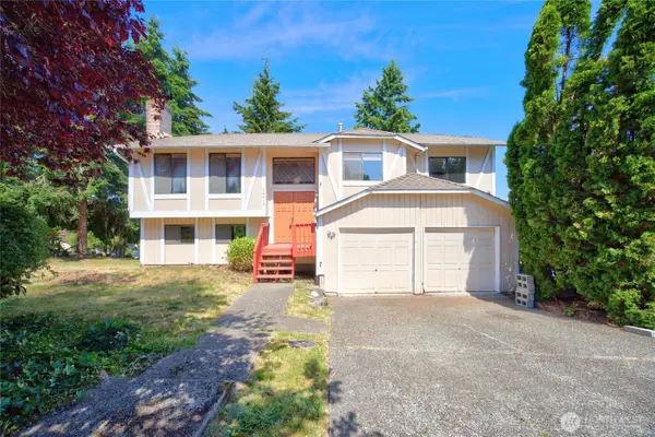 26415 Carnaby Way, Kent, WA 98032