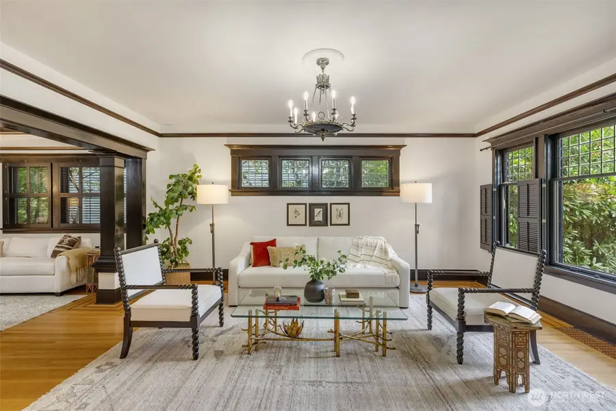 1000 15th Avenue E, Seattle, WA 98112 - #2