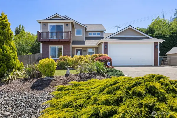 1108 Eckard Avenue, Port Angeles, WA 98362