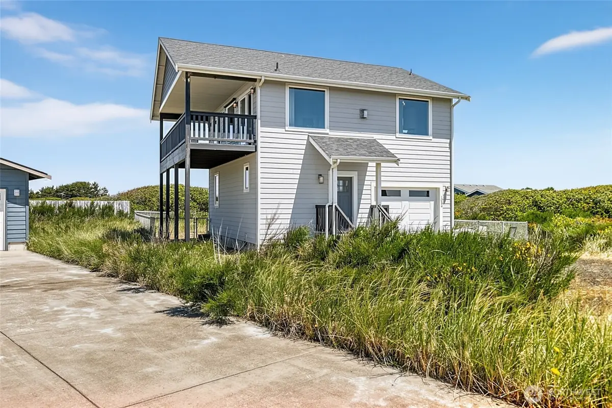 1054 Cedar Crest Court Sw, Ocean Shores, WA 98569 - #1