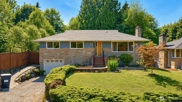 11253 12th Avenue S, Seattle, WA 98168
