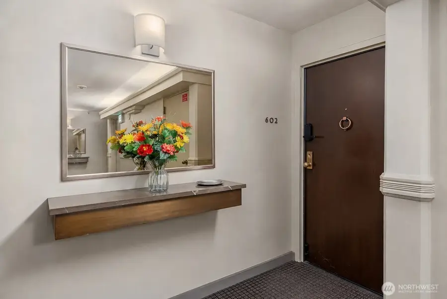 1120 Spring Street #602, Seattle, WA 98104 - #3