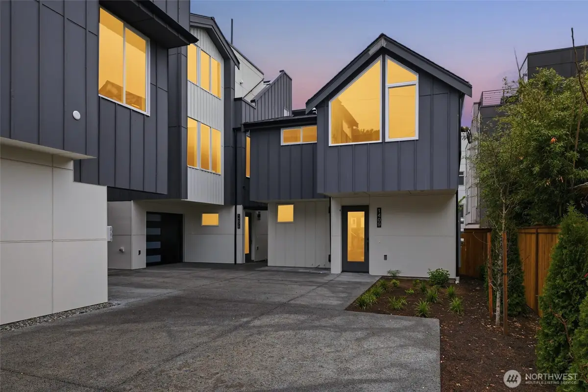 1401 29th Avenue, Seattle, WA 98122 - #1