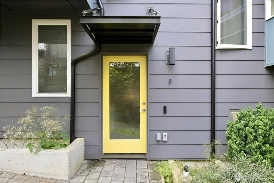 14013 Greenwood Avenue N #F, Seattle, WA 98133 - #2