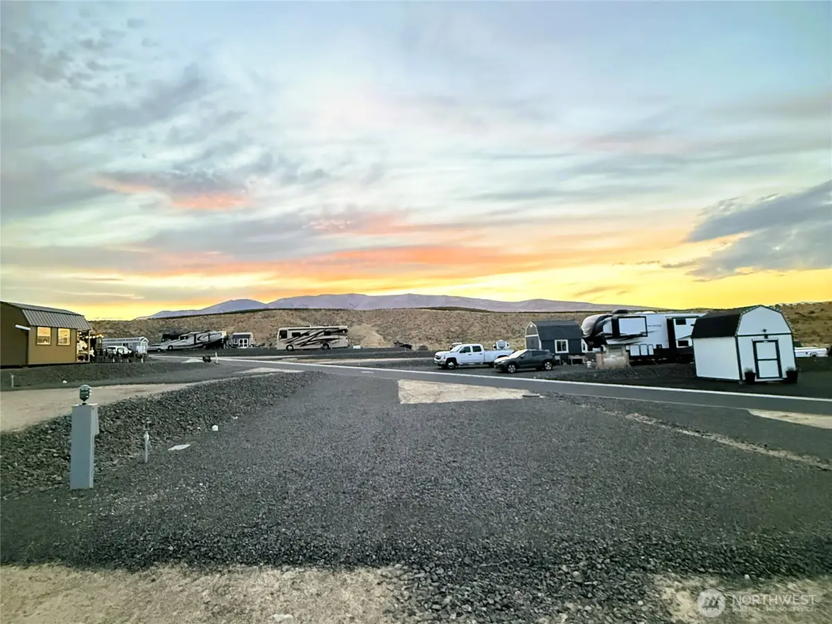 1769 Naches Wenas Rd, Selah, WA 98942 - #1