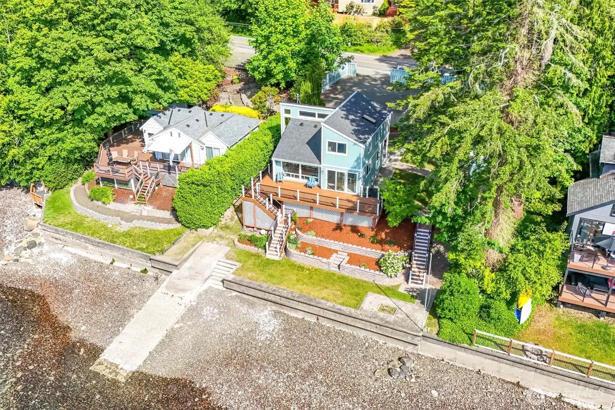 18631 E State Route 106, Belfair, WA 98528 - #1