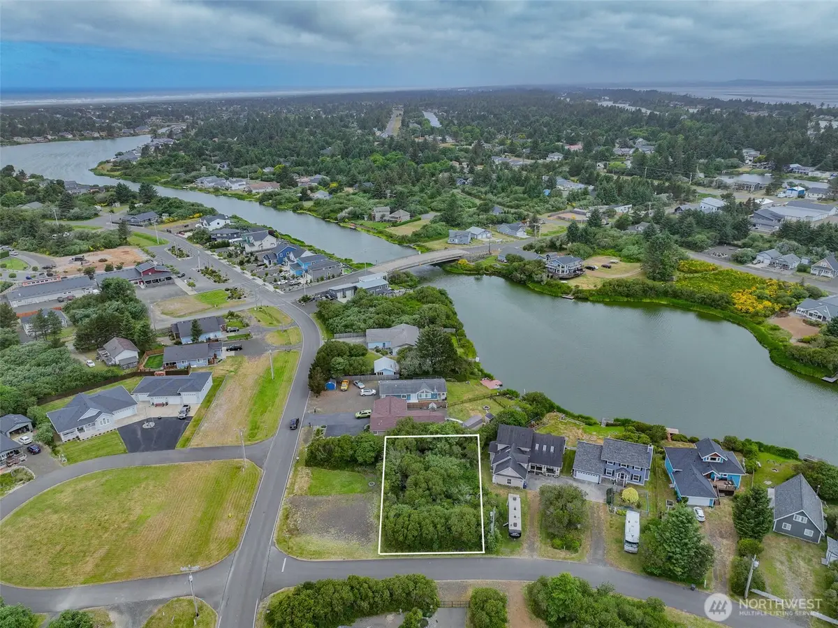 134 Sea Breeze Loop Sw #7, Ocean Shores, WA 98569 - #1