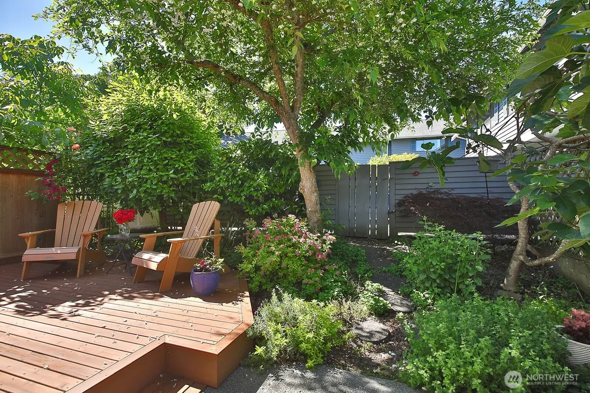 137 4th Street #A2, Langley, WA 98260 - #1