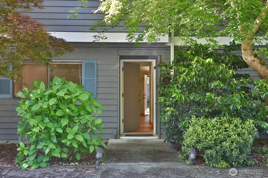 137 4th Street #A2, Langley, WA 98260 - #2
