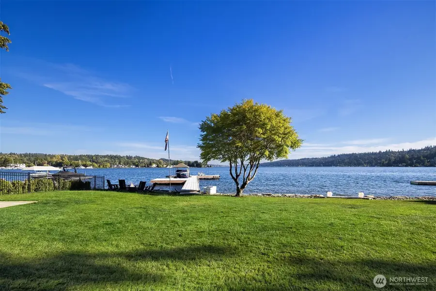 10929 SE Lake Road, Bellevue, WA 98004 - #2