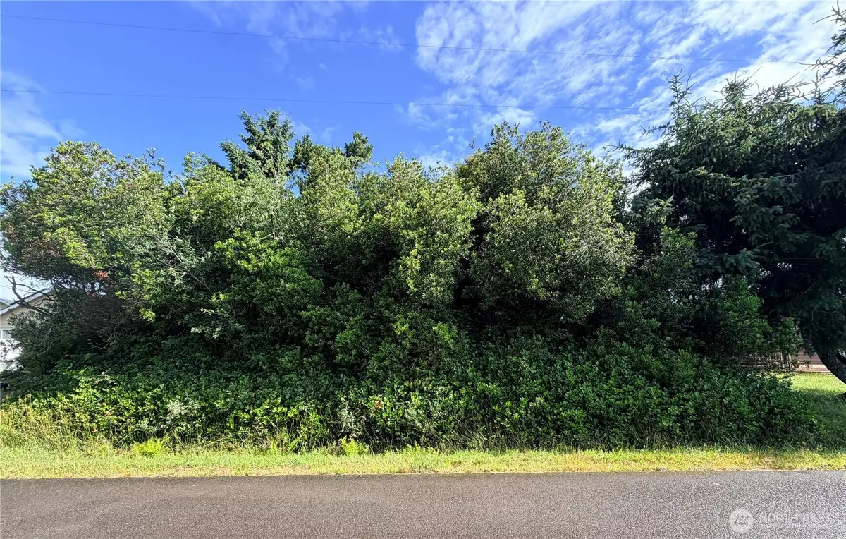 582 Ensign Avenue Nw #5, Ocean Shores, WA 98569 - #1