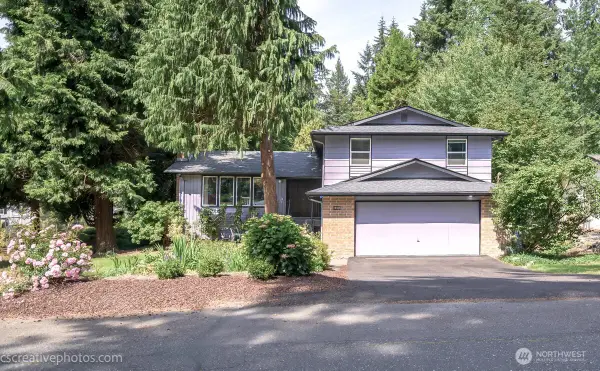 19306 74th Avenue W, Lynnwood, WA 98036